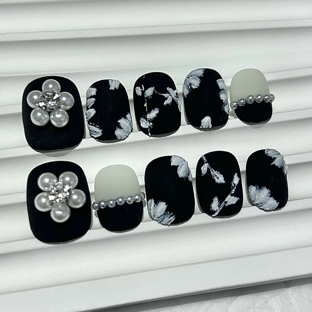 

Black French Short Square Handmade Press On Nails Tweed Pearl Diamond Design Fake Nails Minimalist Elegant Niche Luxury Nail Art