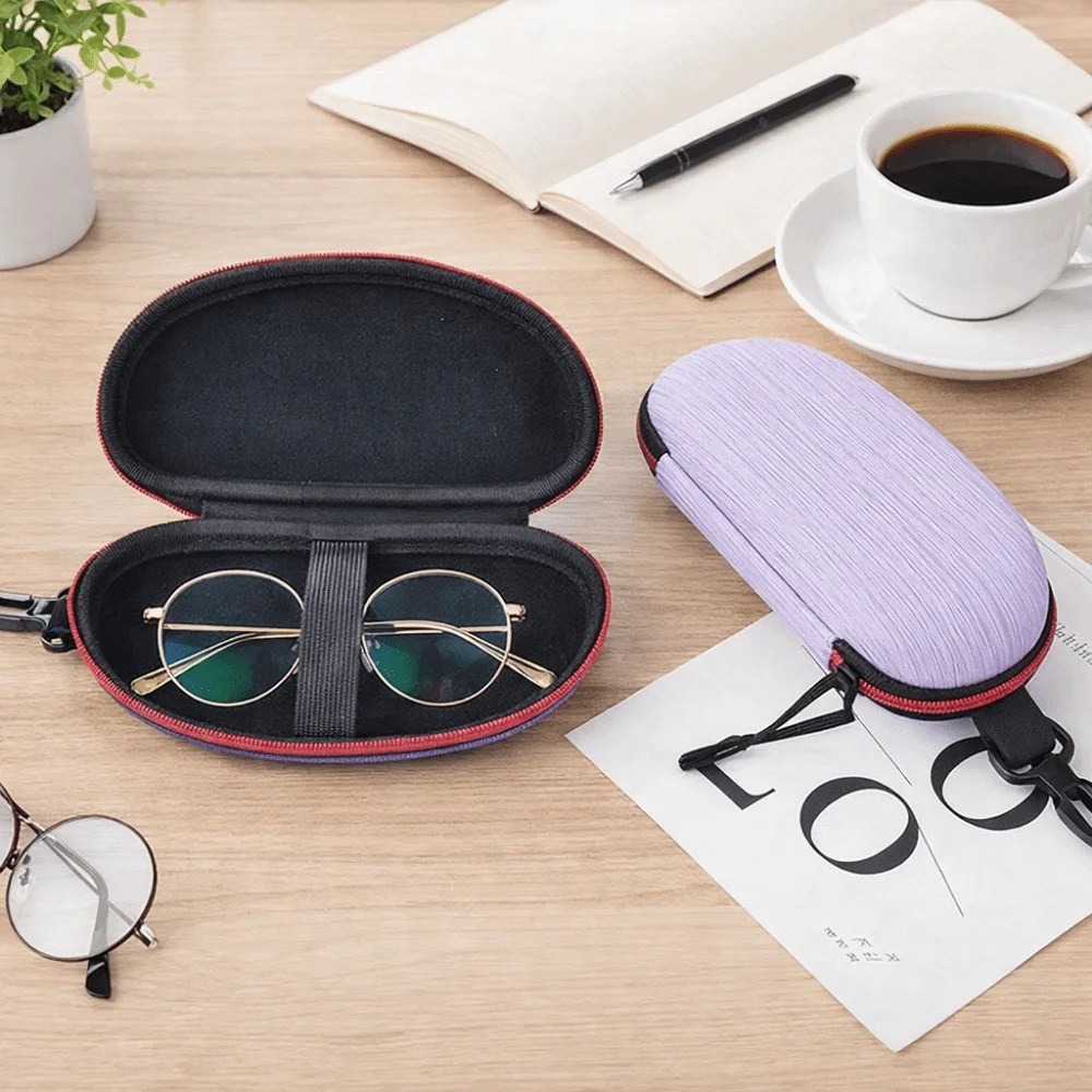 

Large Capacity EVA Glasses Case with Carabiner Hook EVA Sunglasses Protective Case Hard Shell Anti-scratch Swim Goggles Case