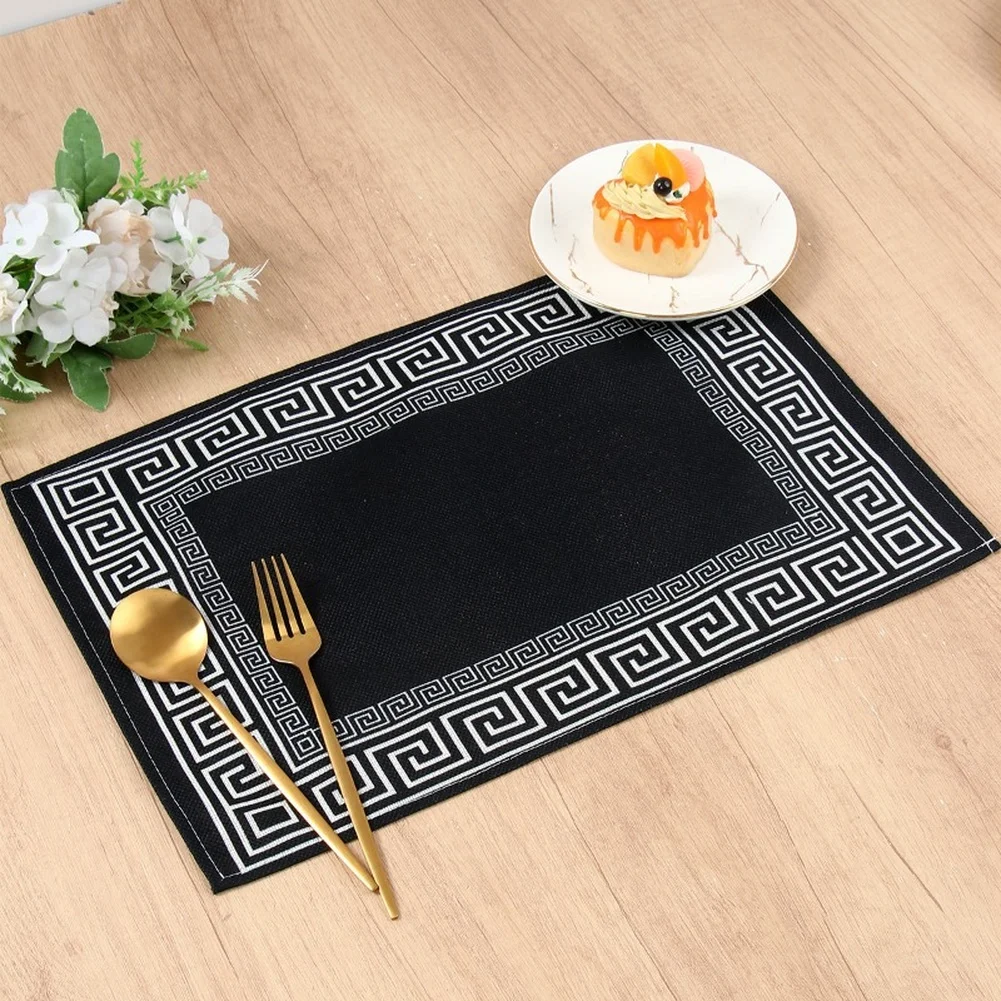 4Pcs Minimalist Black White Oriental Pattern Linen Table Place Mats Heat-Proof Fabric Mat For Dining Room Kitchen Home Decor