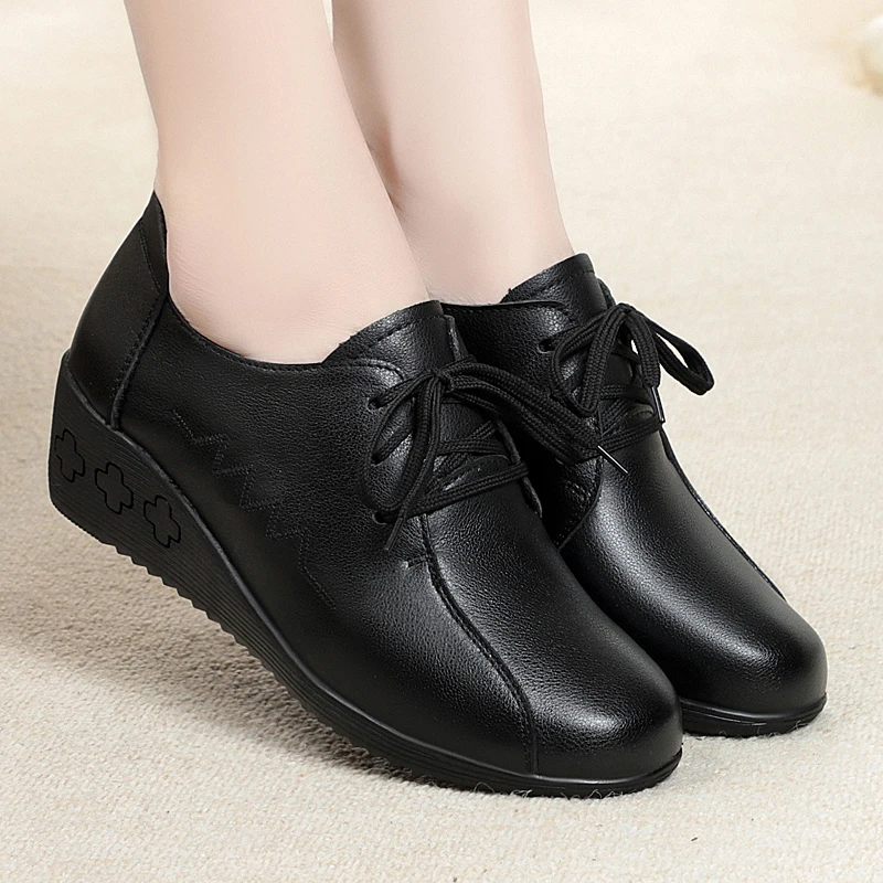 

Spring Autumn Women's Leather Slip-On W Heel Soft Bot oes Cross Bule Casual round Toe Rubber Outsole Color