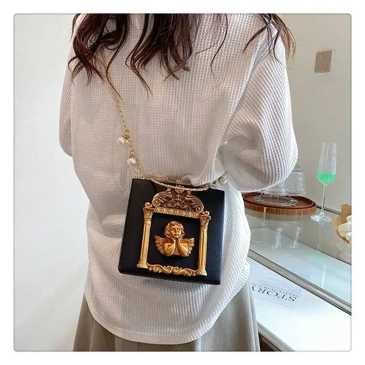 Bloom Gothic Dark Y2k Messenger Women New Haruku Pearl Chain Casual Crossbody Bags Female Vintage Designer Bag