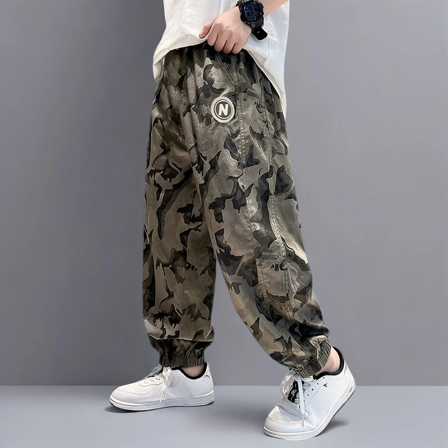 Sommer-Jogginghose für Jungen, leichte, lässige, locker sitzende, schmal zulaufende Jogginghose, Outdoor-Sport, trendige Kinderhose