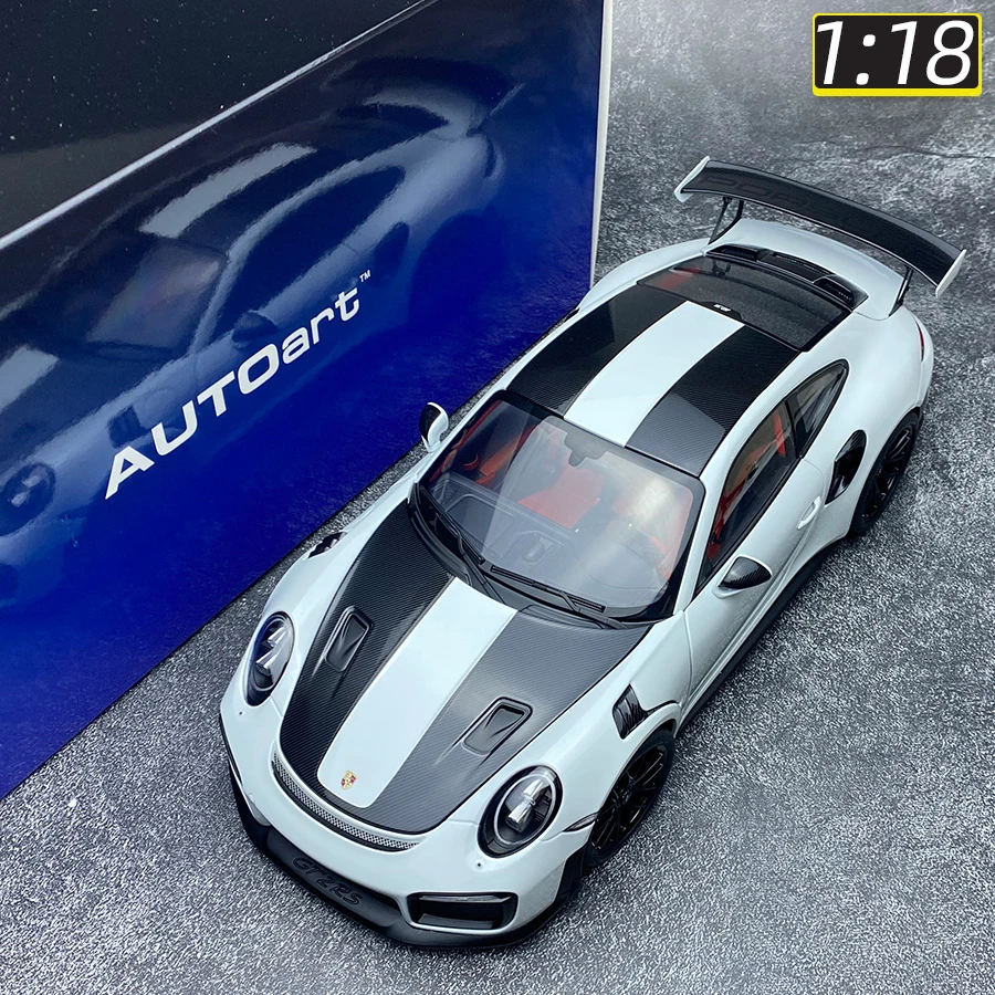 AUTOART 1/18 scale Porsche 911 (991.2) GT2 RS Car model ABS static decoration Holiday gift collection