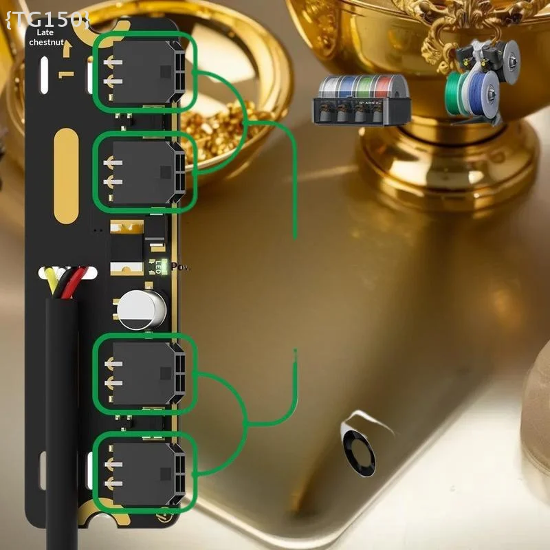 

【Ja】4-Port USB Hub with Power & Signal Protection, Expansion Accessory for Bambu Lab 3D Printers