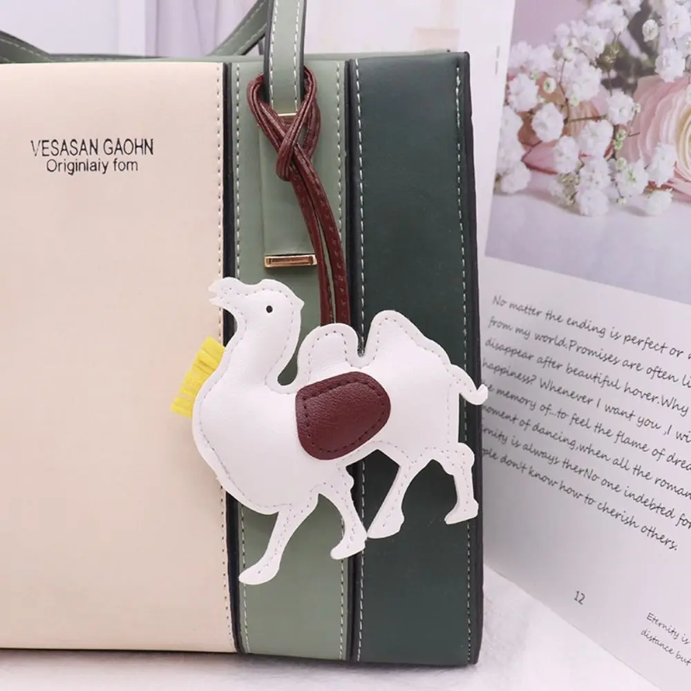 

Multi-color PU Leather Camel Keychain Cartoon Fashion PU Leather Hanger 8 Colors Car Keyring Bag Pendant Women