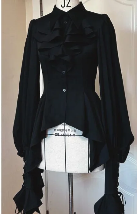 Variant: only Black shirt