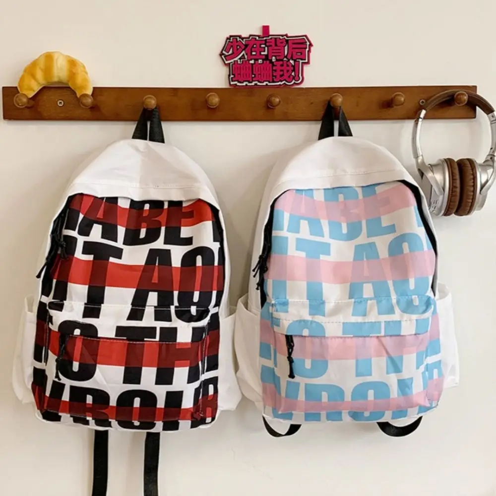 Spacious Capacity Travel Backpack Lightweight Multi-Pocket School Backpack Comfortable Straps Durable Fashionable Backpack