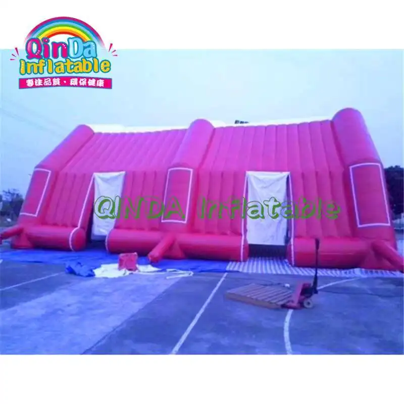 Cancha de tenis inflable más popular con arco inflable con dosel de Trade Show, tienda de campaña con arco inflable gigante a la venta