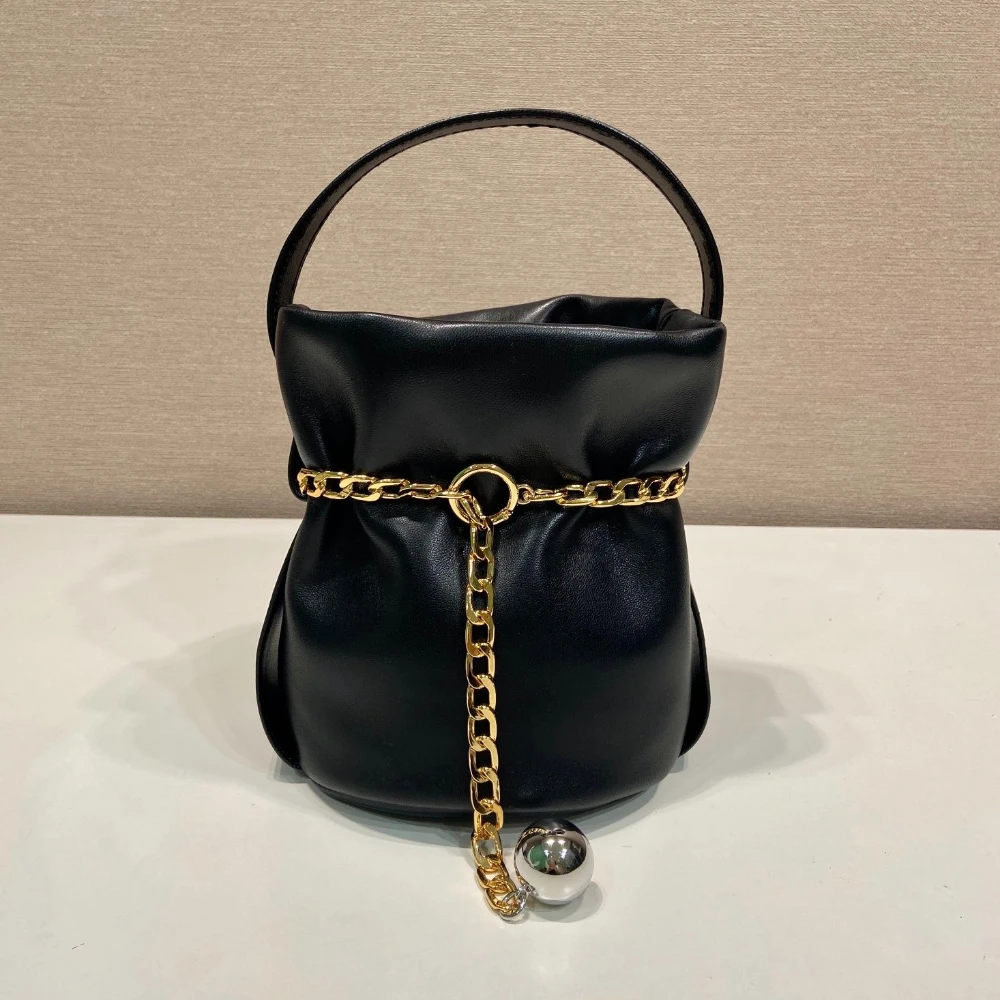 

Luxury Designer Women's Bucket Bag High Quality Soft Leather Handbag Famous Brand Gold Chain Detail Fashion Shoulder Bags