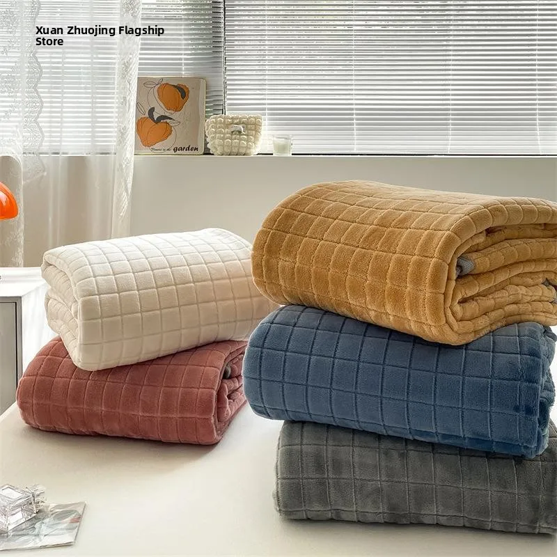 

Thickened Flannel Autumn Winter Blanket Milk Velvet Color Woven Embroidery Office Nap Fleece Cover Blanket Warm Cozy Soft