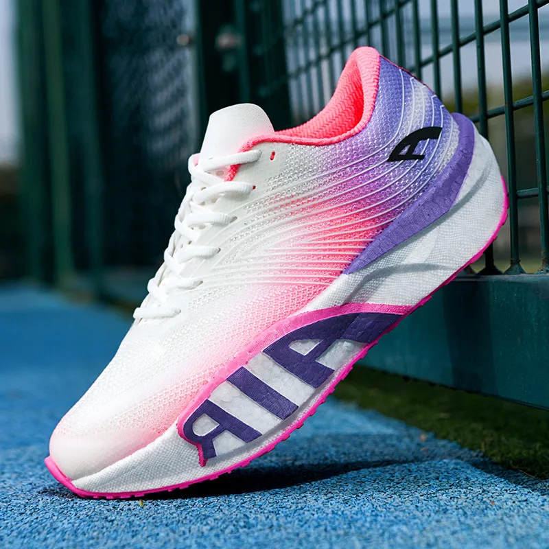 

Men's Racing sneakers four seasons new fashion light breathable outdoor speed running shoes soft sole couple casual sports shoes