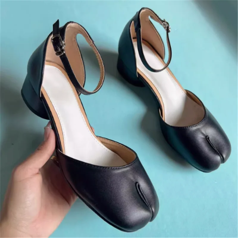 Patent Leather Split Toe Sandals Brand Designer Summer Black Mary Janes Ladies High Heel Buckle Shoes for Women Dress Pumps