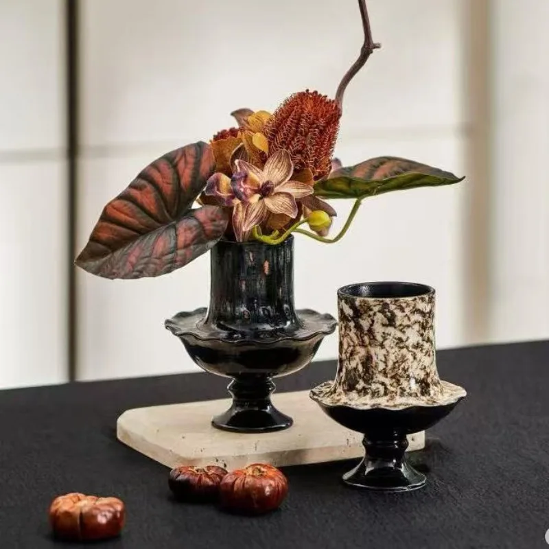 Ware Advanced Sense Retro Creative Decoration Flower Ware Ornament French Medieval Texture Small Vase Home Decoration Ornament