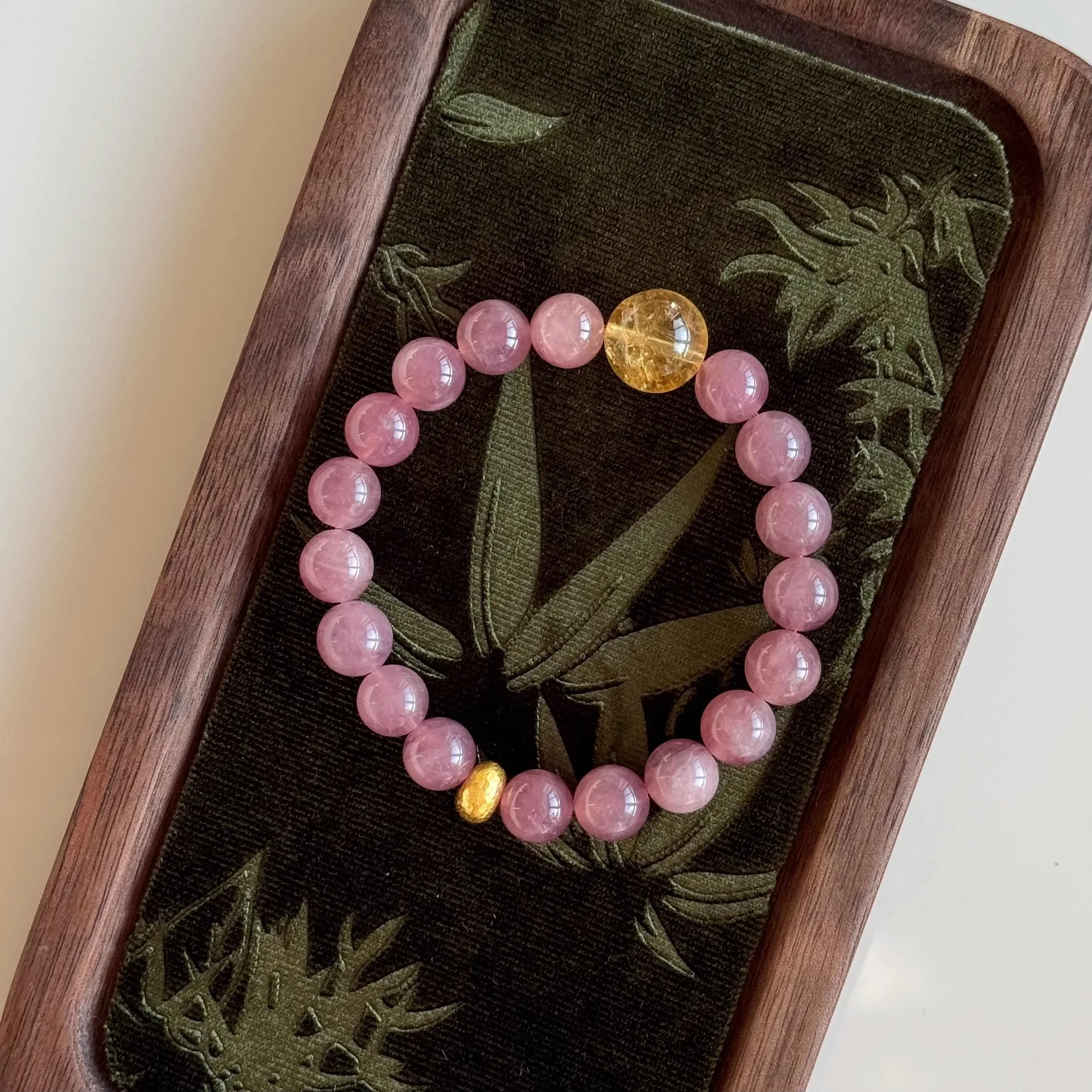 Chinese Feng Shui Natural Purple Rose Quartz Gold Rutilated Handstring Bracelet Women Lucky Wealth Blessing Auspicious Jewelry