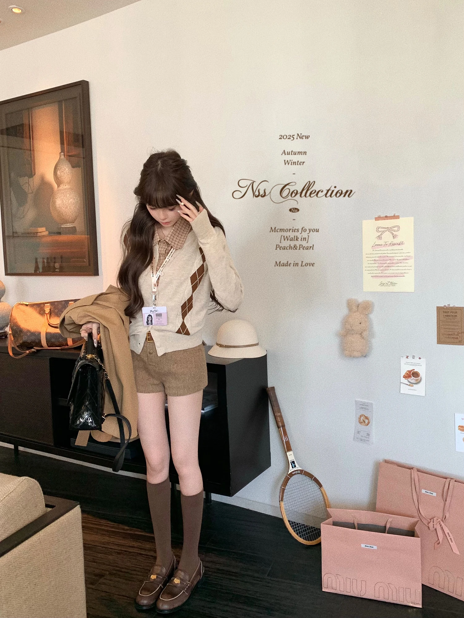 

Коллекция NSS: Женский вязаный кардиган с длинными рукавами и круглым вырезом, с ромбовидным узором, в университетском стиле, мода осень 2025