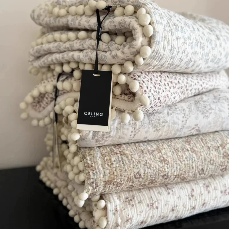 Fleece Office Nap Blanket Light Luxury Ins Crepe Cotton Multi-functional Small Shawl Cover Blanket