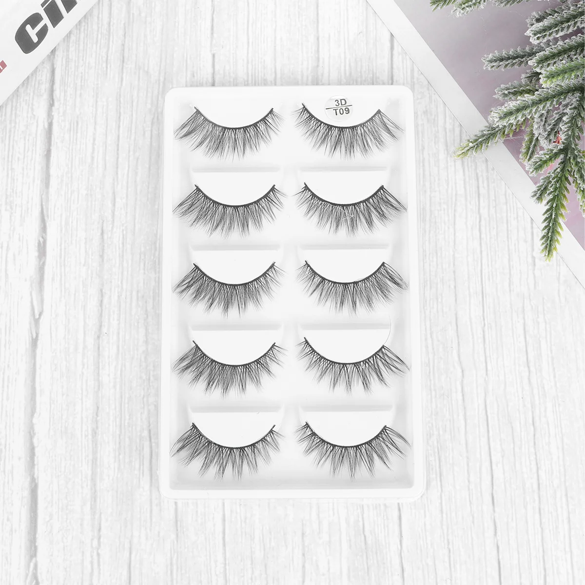 

Handmade Fiber False Eyelashes Extra Volume Curved Design Lightweight Lashes for All Day Wear False Eyelash Extension Natural