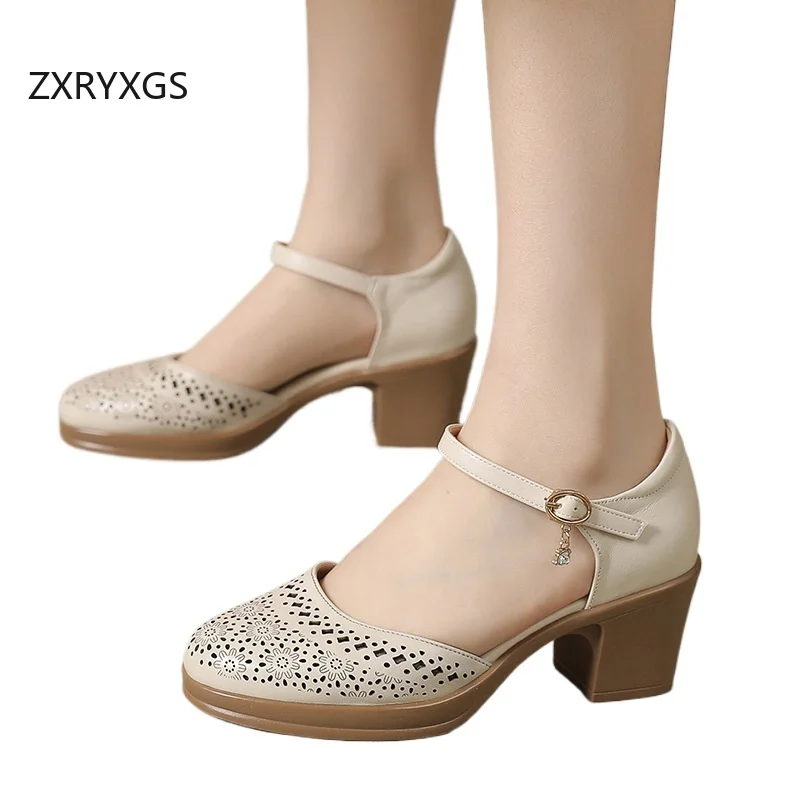 ZXRYXGS Top Layer Cowhide Comfort Round Toe Sandals Thick Mid Heel Sandals 2024 Summer Leather Shoes Women Large Size Sandals