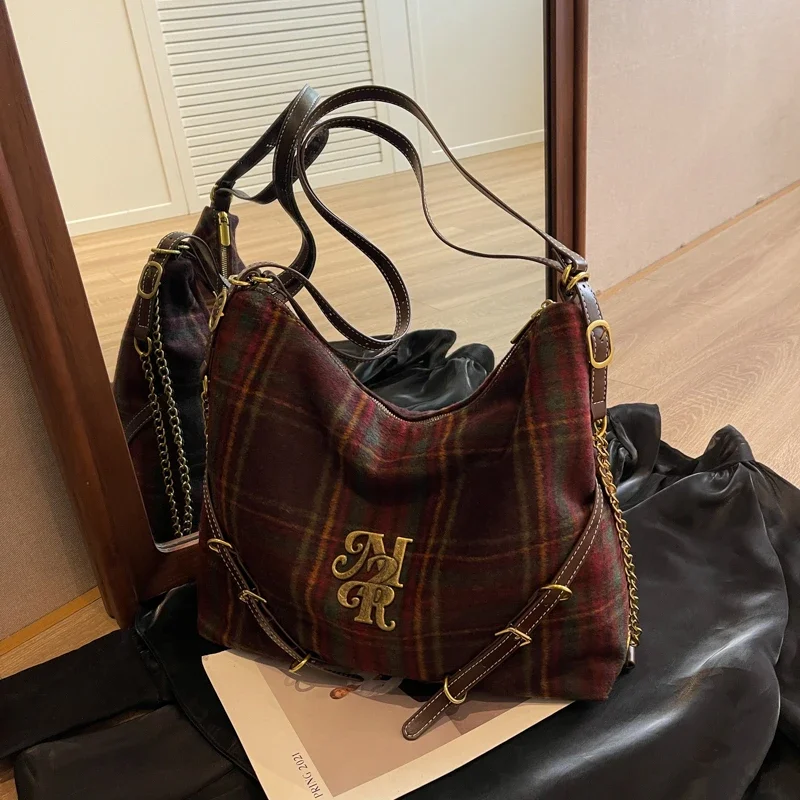 Retro Plaid Women\'s Bag New Fashion Large Capacity Shoulder Bag Simple and Versatile Advanced Design Crossbody Bag