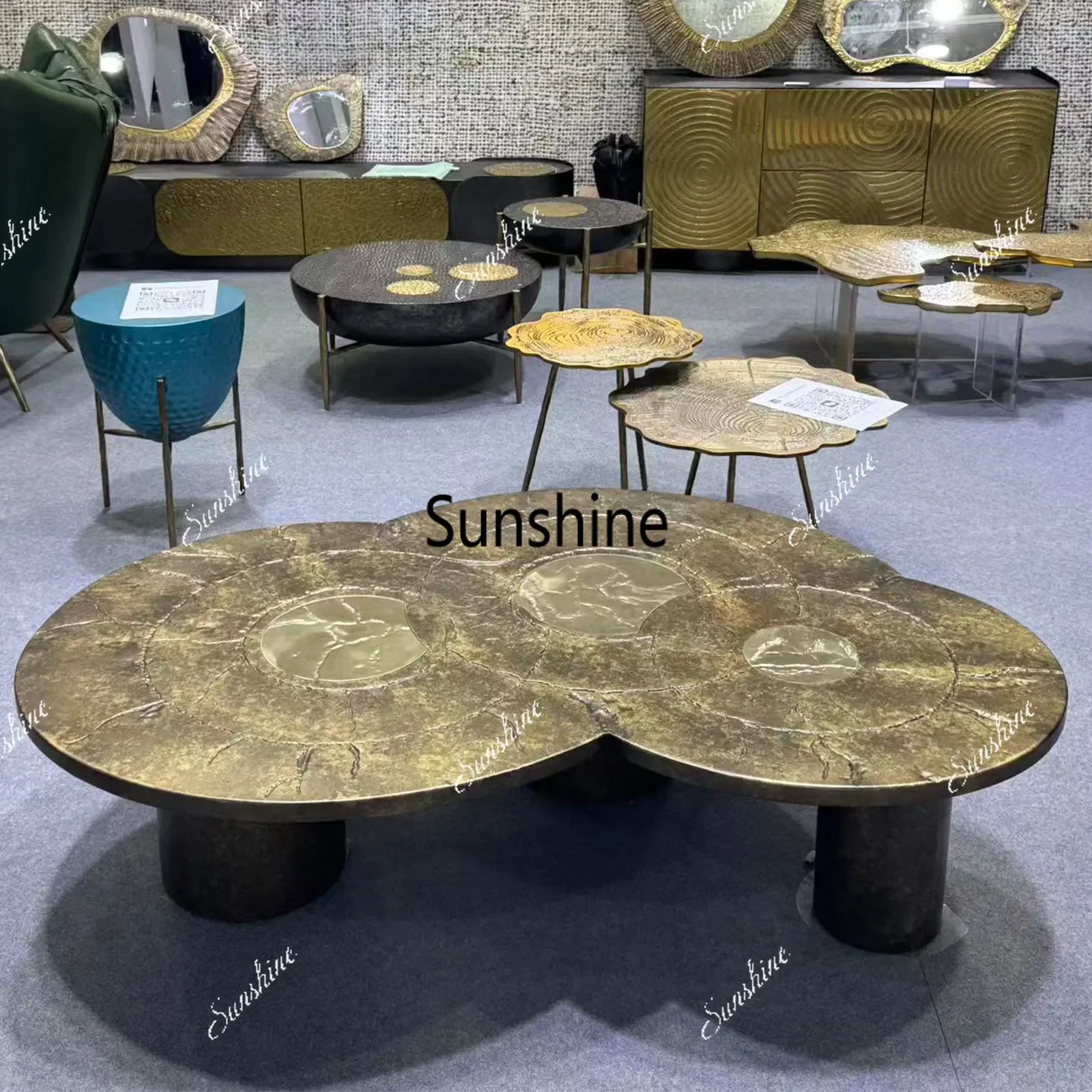 

Medieval style light luxury high-end solid wood metal paint old carving coffee table