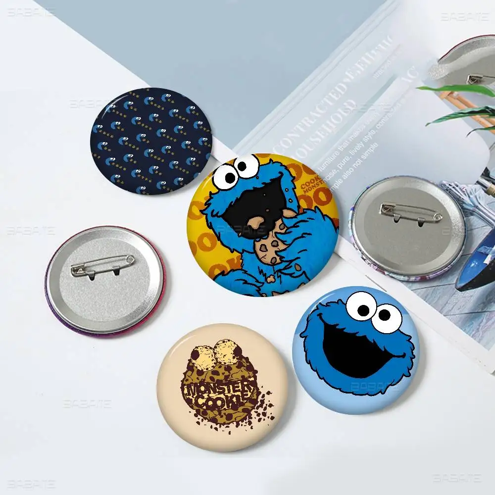 S-Sesame S-Street C-Cookies M-Monsters Tinplate Soft Button Pin Brooch Metal Badge Custom Jewelry Accessories Hat Bag Lapel