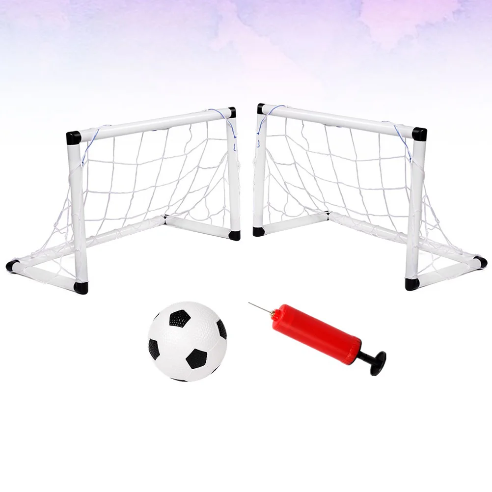 1 Set Tragbares aufblasbares Fußball-Trainingsset Outdoor-Fußball-Sportspielzeug Weiß Schwarz (2 Stück Fußballtüren, 1 Stück Fußball, 1 Stück in