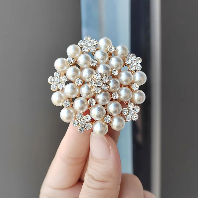 Snowflake Brooch Pin Inlaid Shiny Rhinestone For Wedding BridalClothing Corsage Accessories