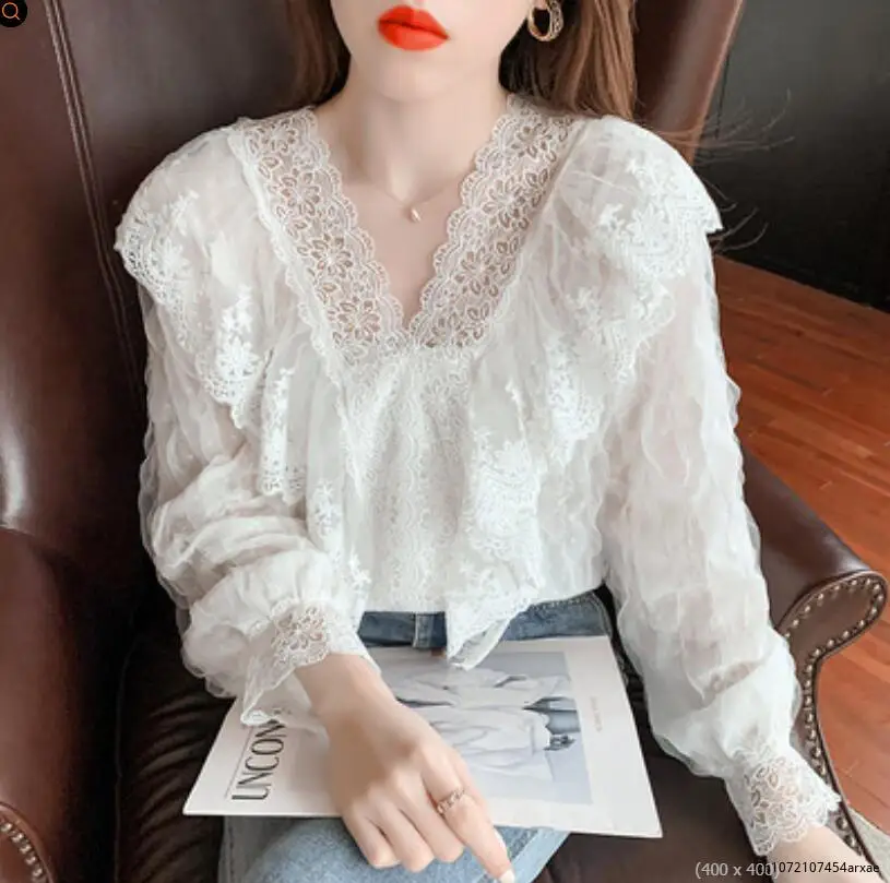 Blouses Women Elegant Retro Hollow Out Design Chic Korean Vintage Office Ladies V-neck Blouse New All-match Summer Femme Clothes