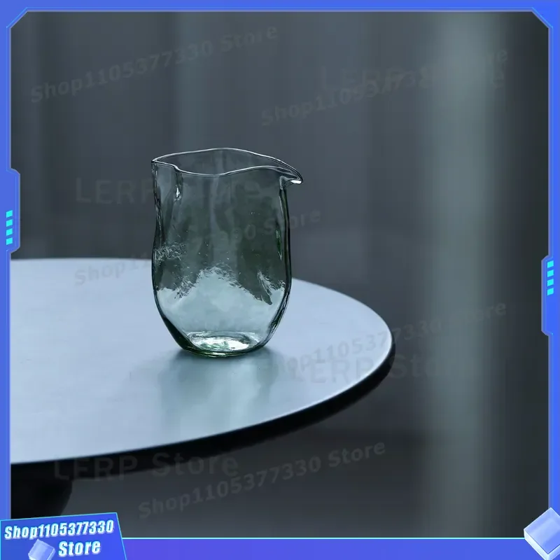 Wholesale Borosilicate Glass Tea Dispenser Creative Square Fair Cup Kung Fu Tea Set Household Grass Green Qu Cup for Gongfu