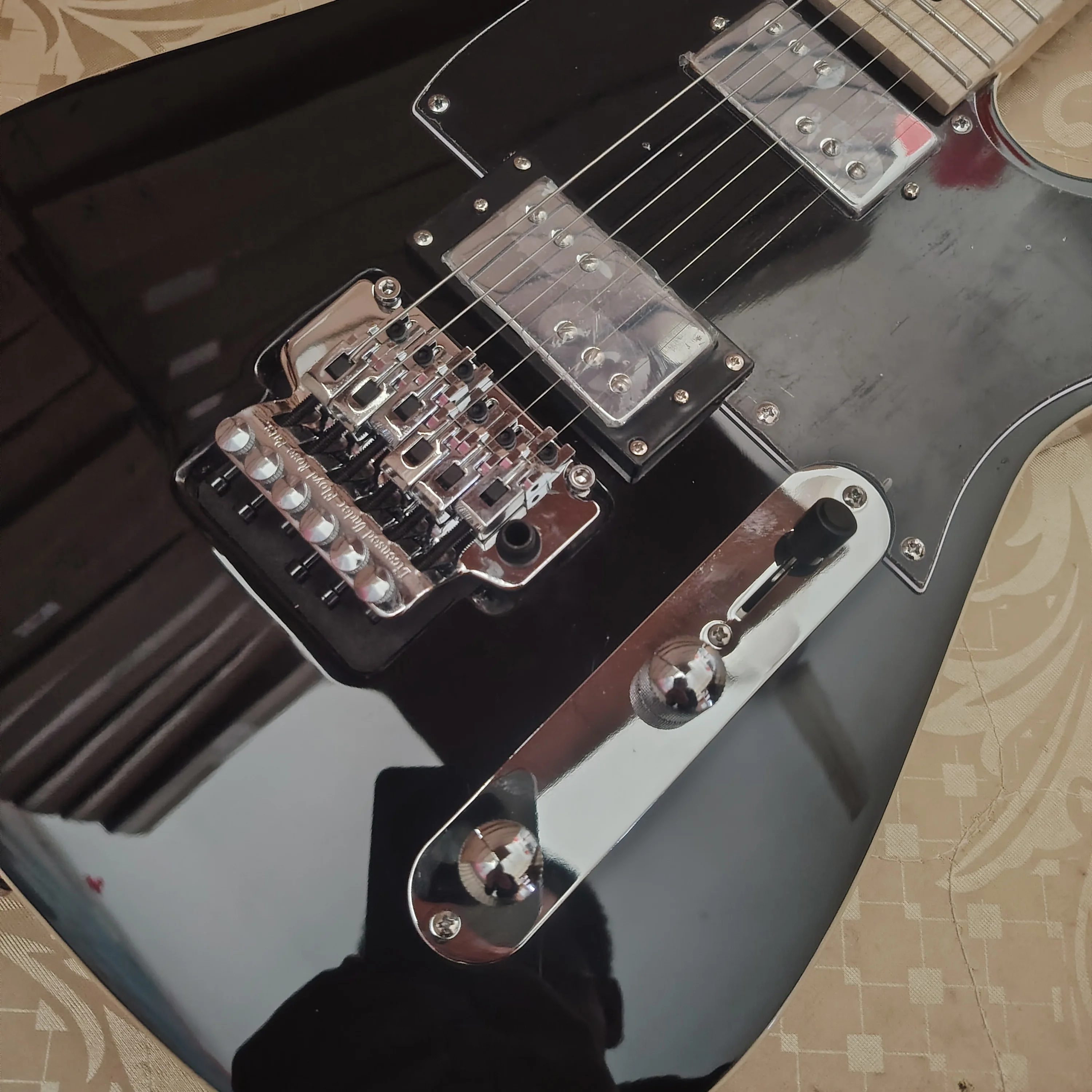 جيتار كهربائي بنظام بلاك فلويد فيبراتو، بيك اب راقي، شحن سريع #3