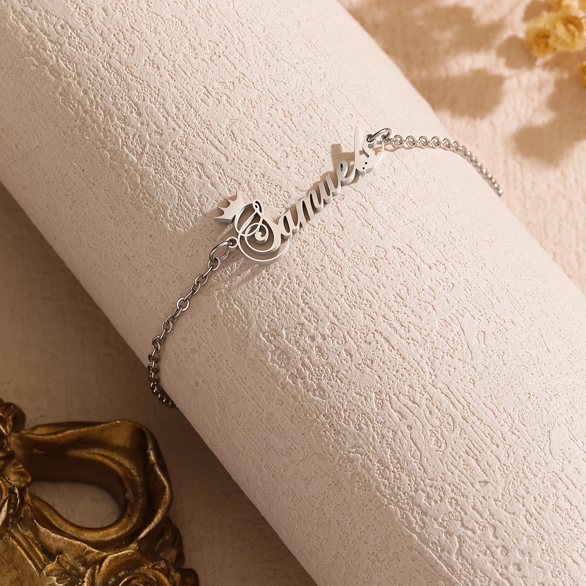 

Stainless Steel Custom Names Bracelet crown Pendant Personalized Jewelry for Women Valentine's Day Gift