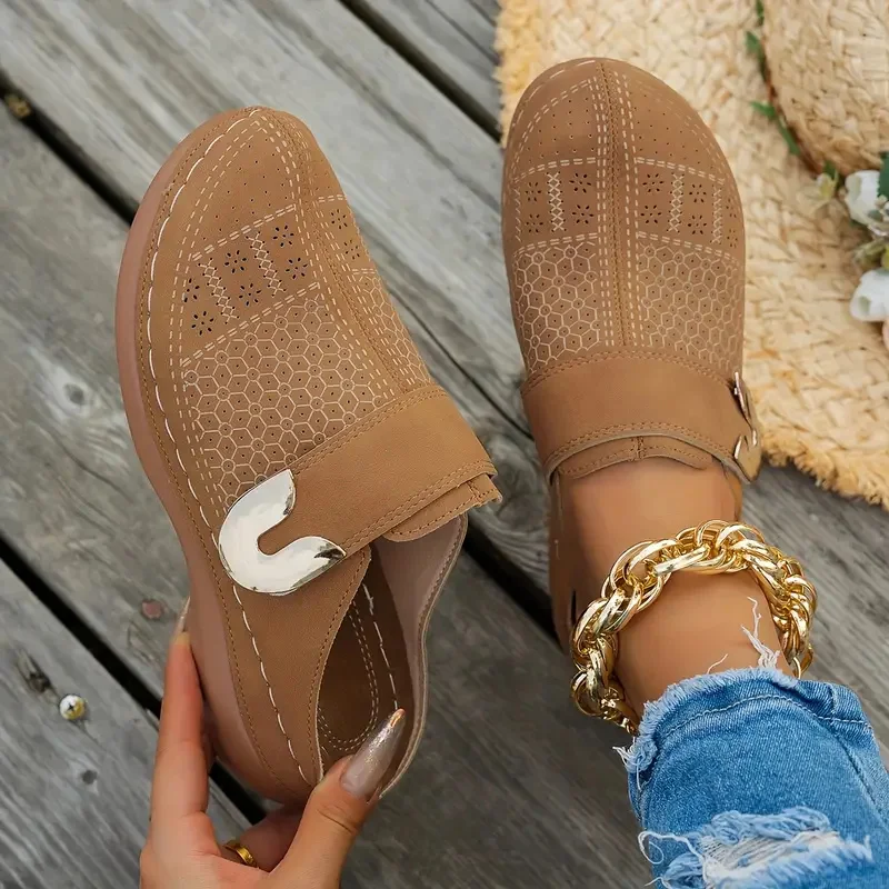 

Women Beach Slippers Mules Lightweight Slippers Slip-On Platform Shoes Comfortable Casual Sandals Slides Women Zapatos De Mujer