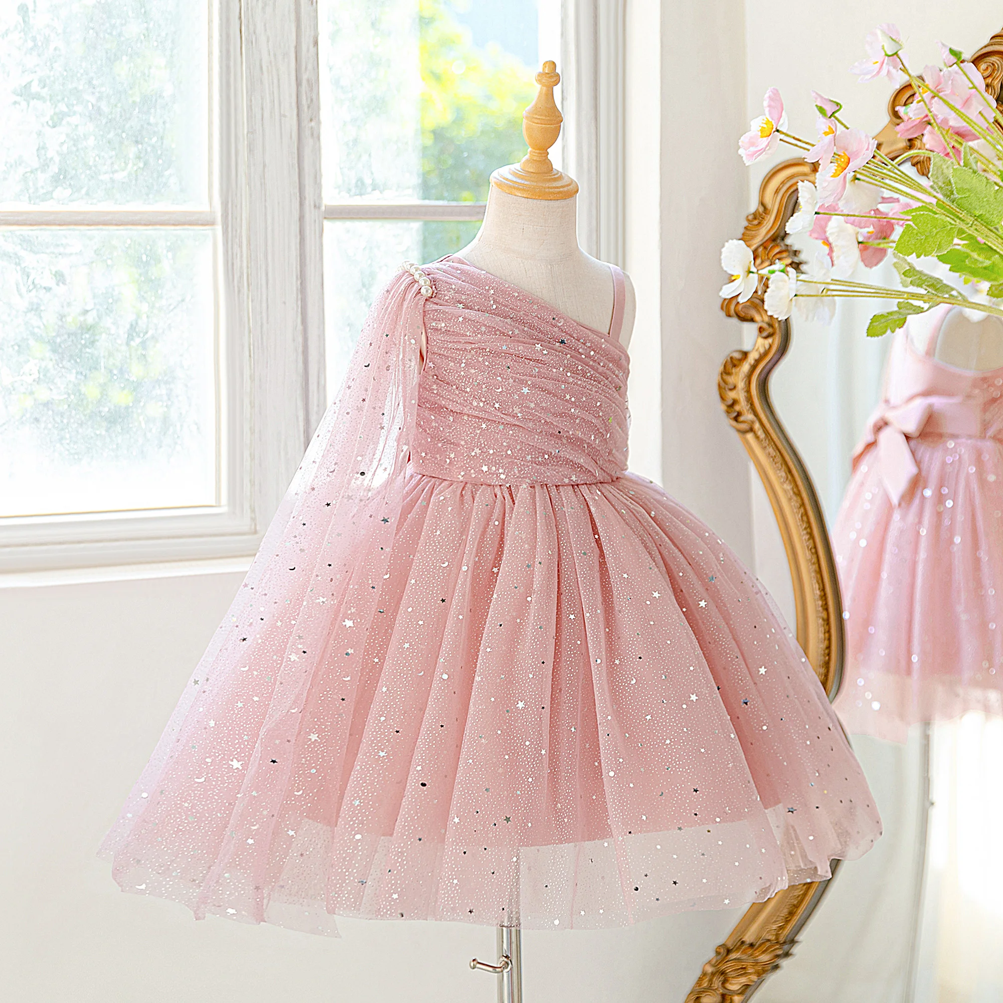 Girls Sloping Shoulders Sequins Ball Gown Glossy Banquet Birthday Stage Host Party Piano Performance Evening Dress