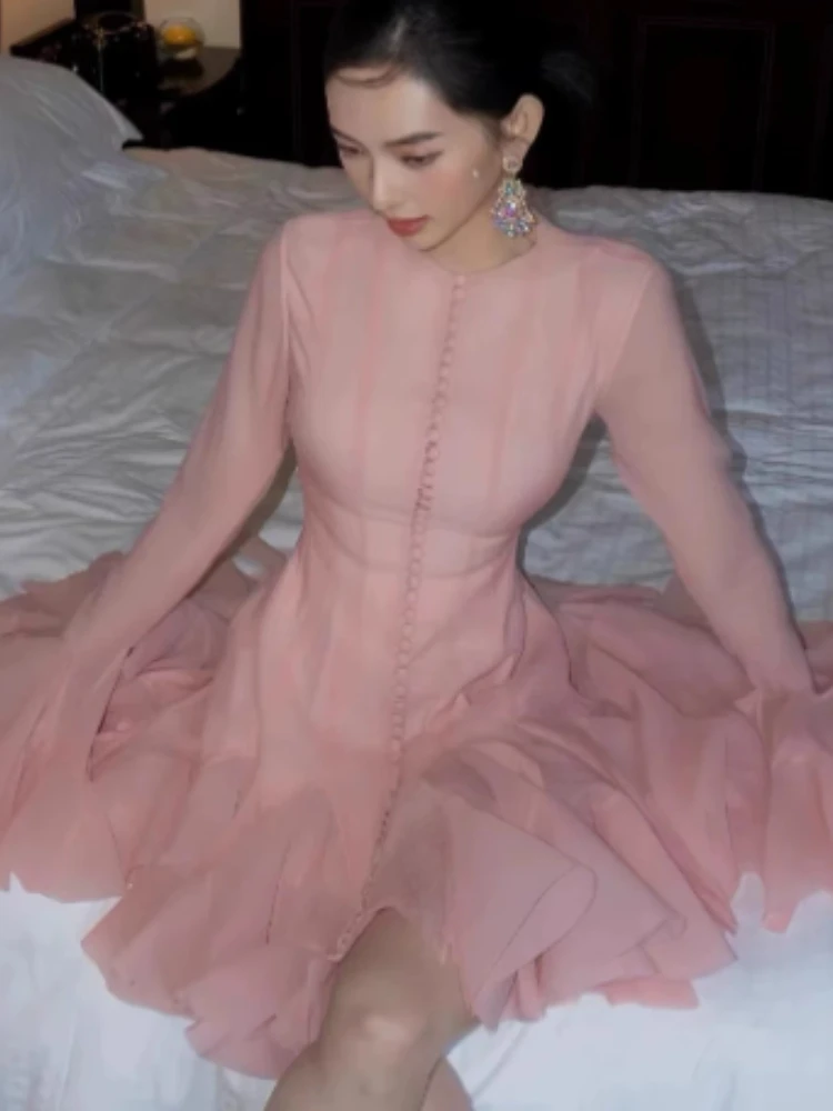 Para festa roupa diária mini vestido 2025 sexy doce vestido fedorado na moda tule em camadas puff hem botão detalhe vestido de cintura alta