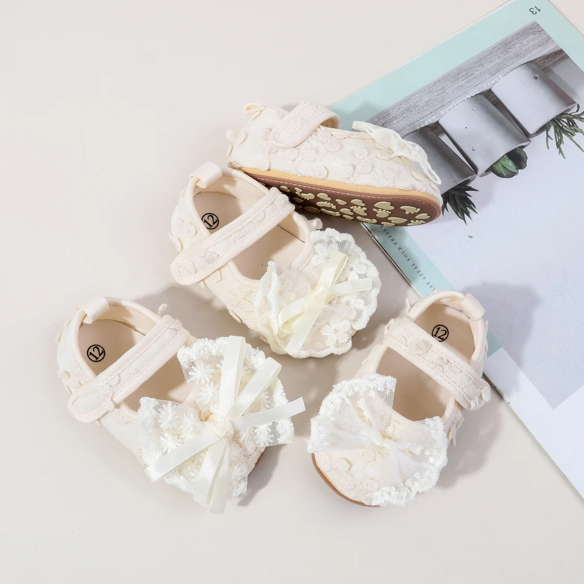 Baby Princess Shoes Soft Rubber Sole Toddler Shoes Embroidery Lace Sweet Bow Breathable Skin‑Friendly Infant Shoes
