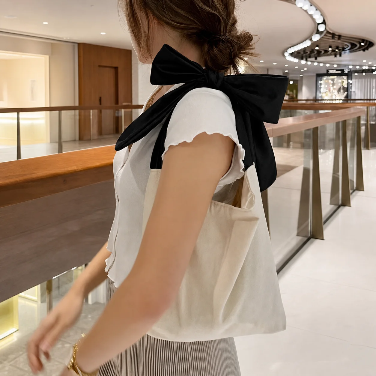 

Korean Bow Knot Handbag Casual Travel Storage Pouch Large Capacity Y2k Fashions Canvas Shopping Shoulder Bag Sweet Handbag
