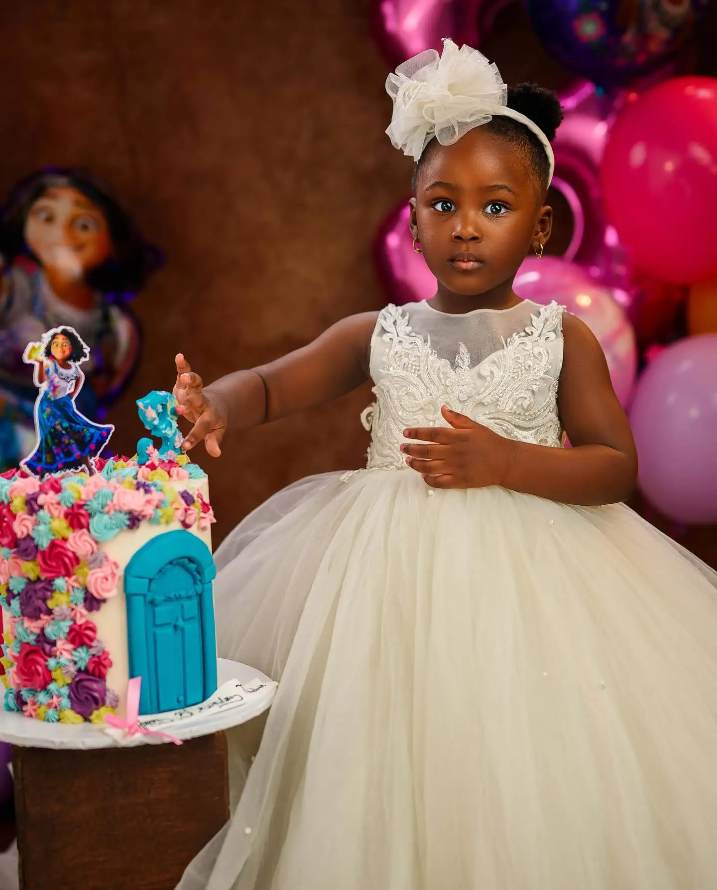 Abiti da ragazza di fiore in pizzo avorio Abito da ballo in tulle Abito da bambino per bambini personalizzato per abiti da festa per il primo compleanno di nozze