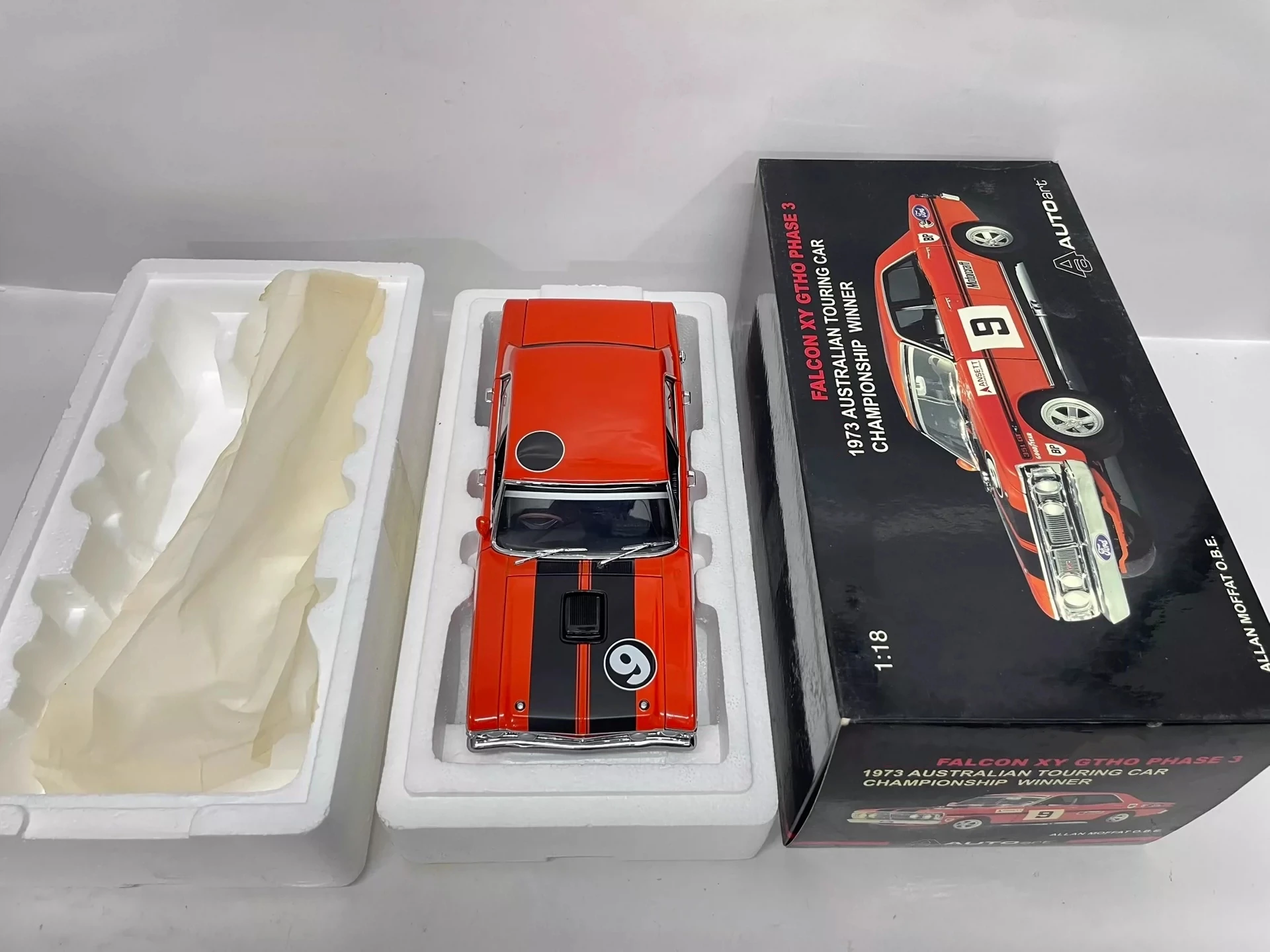 Autoart 1:18 Falcon XY GTXO 1973 #9 Simulation Limited Edition All Open Alloy Metal Static Car Model Toy Gift