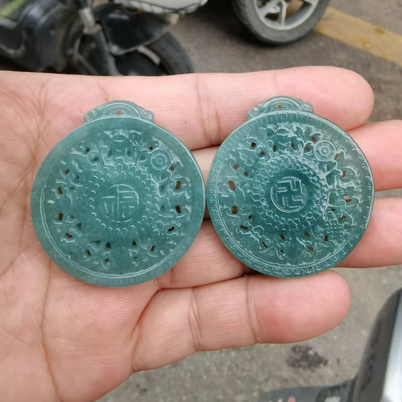 1pc Burmese Emerald Jade Blue Water Maitreya Cabbage Pendant Jadeite Amulets Fashion Natural Emerald Jewelry Gifts for Men Women