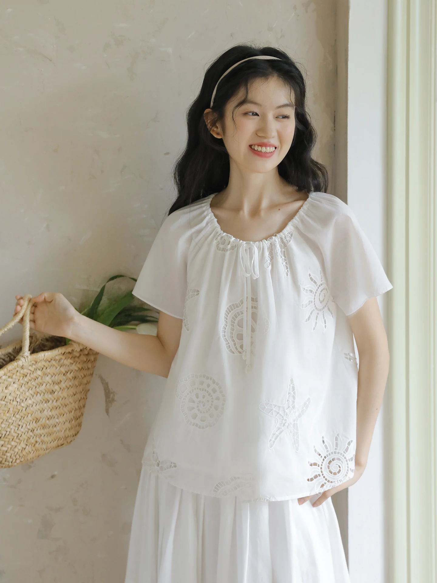

Nesoulum White Sea Star Embroidery Cotton irt Women Summer Artistic Vintage Loose ort Sve round Ne Pullover Top