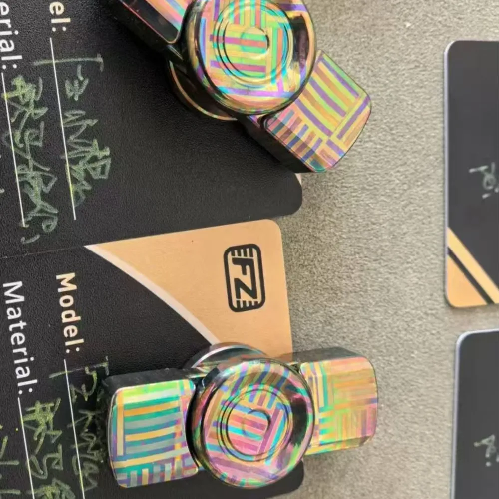 FZ EDC Piccolo Bastone Volante Timascus Fidget Spinner Giocattolo Antistress Agitarsi Giocattoli Per Adulti Fidget Spinner A Due Lame