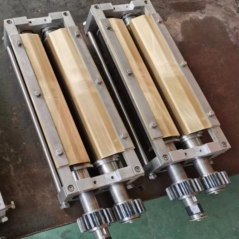 

Запасные части для коммерческих машин для производства лапши: Нож-разделитель и расческа-резак Dongfang для приготовления свежей лапши быстрого приготовления