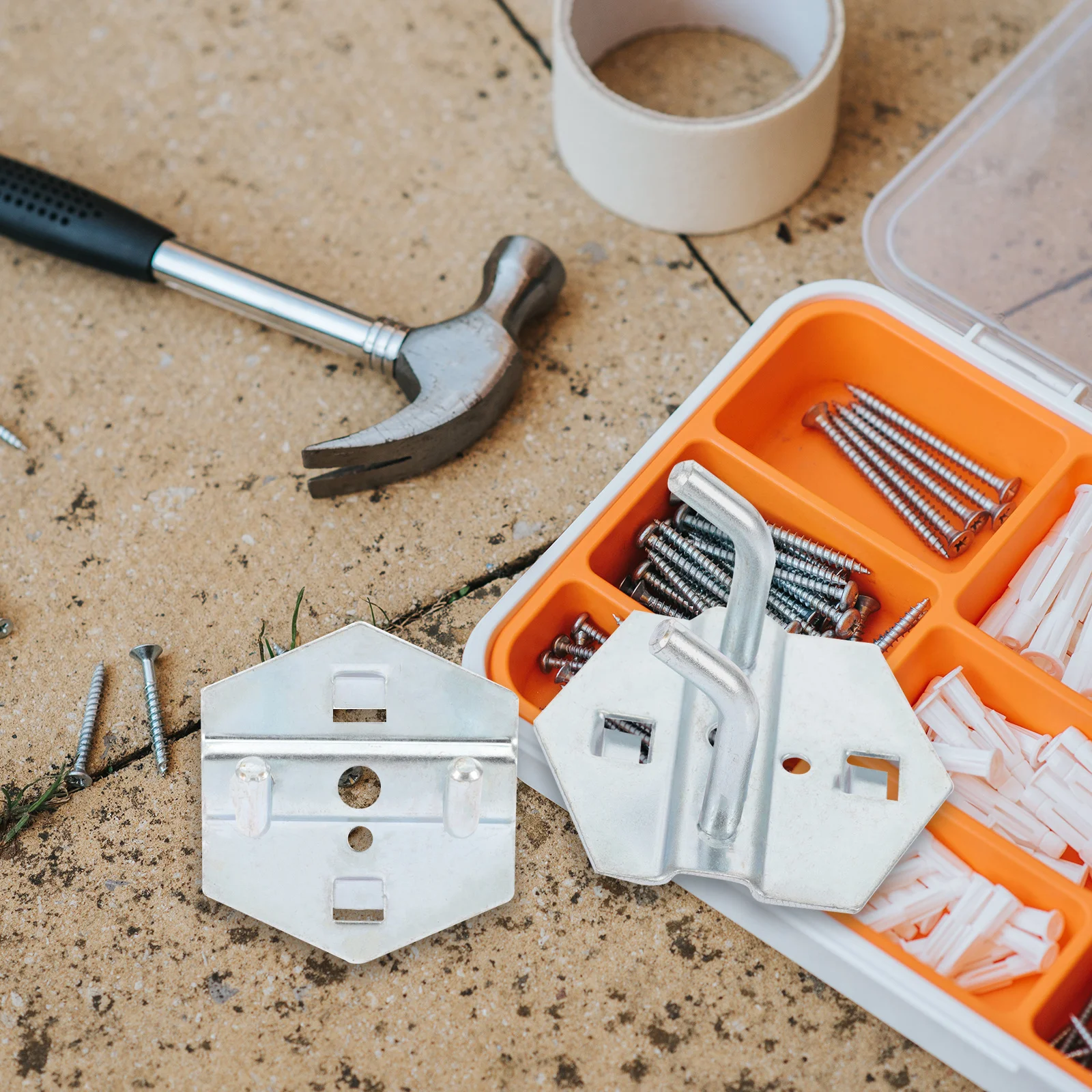 

6Pcs Durable Metal Pegboard Hooks Space-Saving Tool Organizer for Various Accessories and Tools Heavy Picture Hanging Hooks