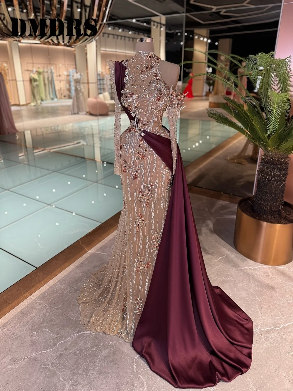 

Romantic Off-Shoulder Evening Dress Luxurious Crystal Satin A-Line Crystal Party Gown Glamorous Long-Sleeve Floor-Length Party