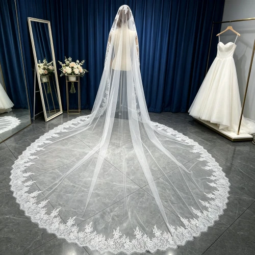 Large Floral Mantilla Lace Bridal Wedding Veil Scalloped Trim Cathedral Length Boho Comb Wedding Accessories Veil