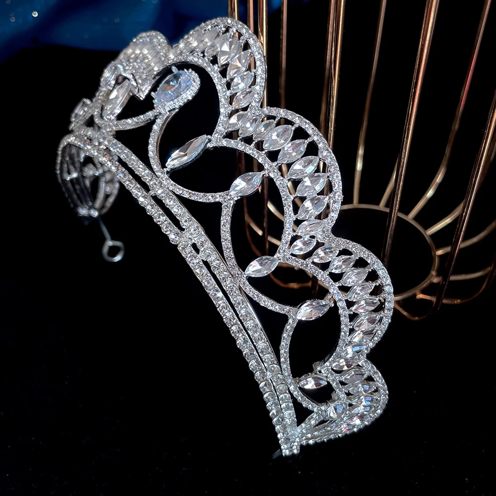 

Women Girl Tiara Wedding Crown Decorative Headdress Rhinestone Bridal Headband Sparkly Hair Accessory Party Carnivals Cosplay
