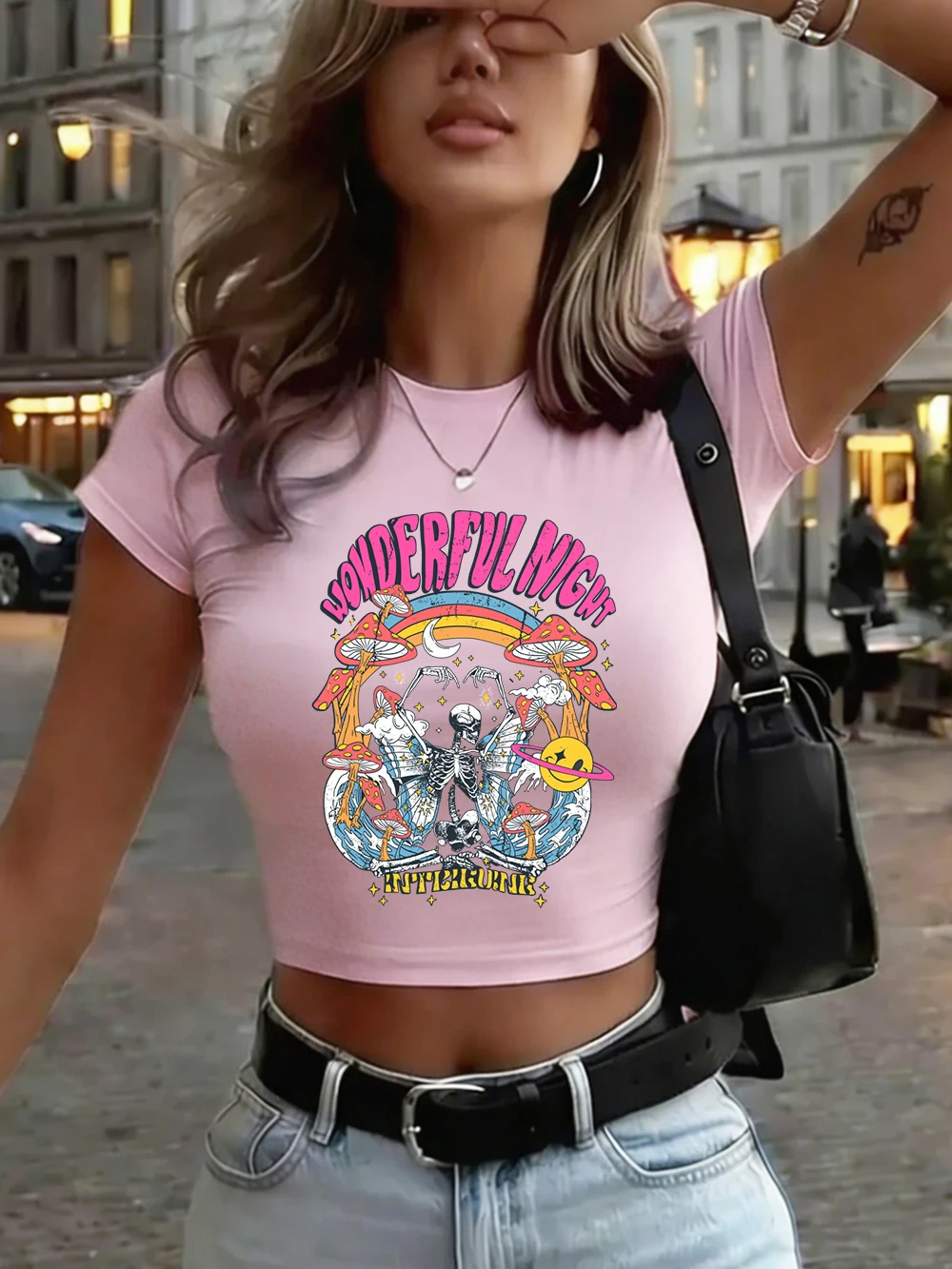 Wunderbare Night Skeleton Prints Damen-Crop-T-Shirts, Sommer-Tops mit schmalem O-Ausschnitt, weiche Kurzarm-T-Shirts, Basic-T-Shirts mit hoher Elastizität