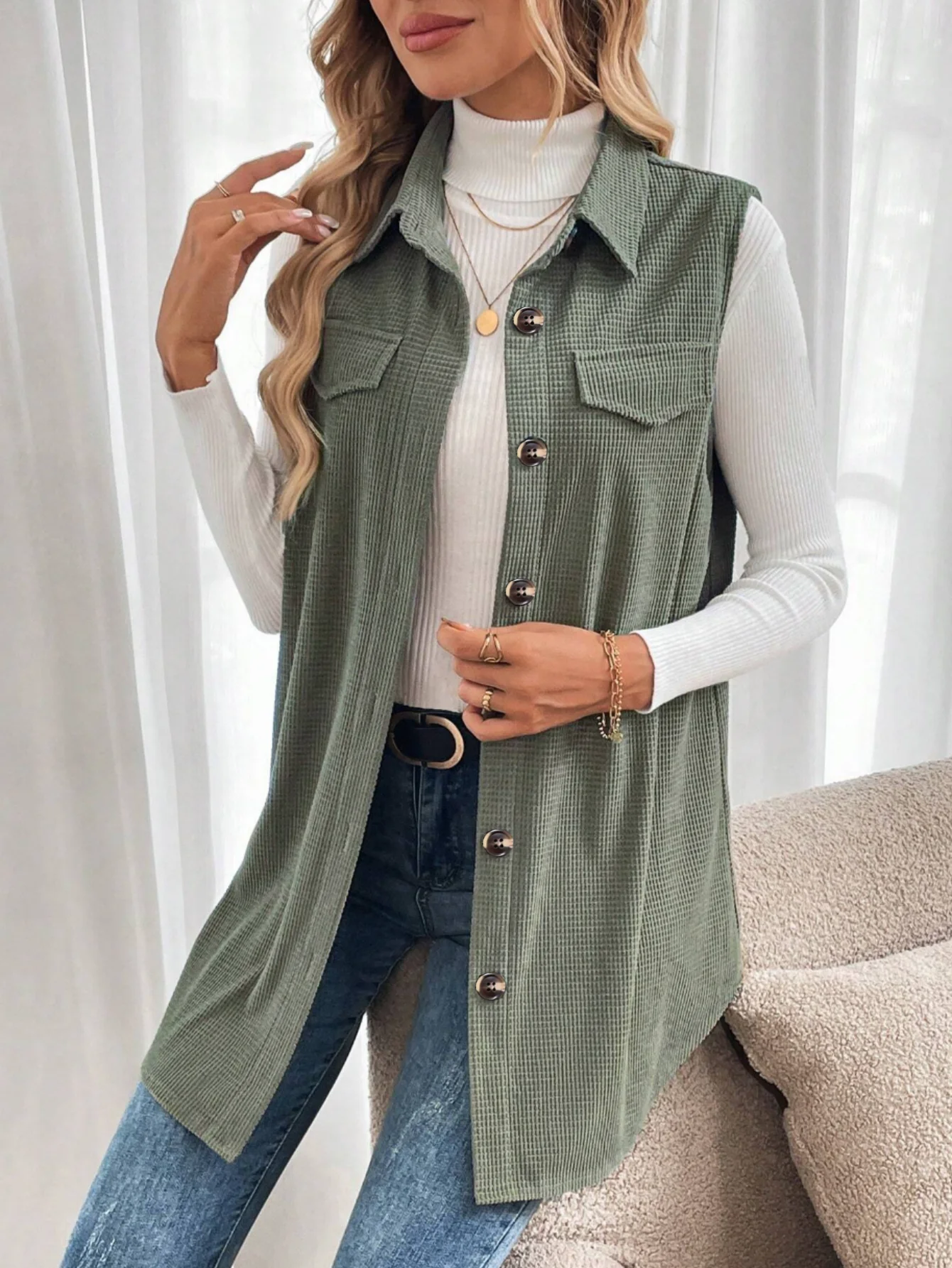 เสื้อกั๊กยาวถักลายวาฟเฟิลลำลองสำหรับผู้หญิง เสื้อแจ็คเก็ตแบบไม่มีแขนติดกระดุมพร้อมกระเป๋า เสื้อคลุมคอปกแบบมีปกสำหรับใส่เป็นชั้นใน