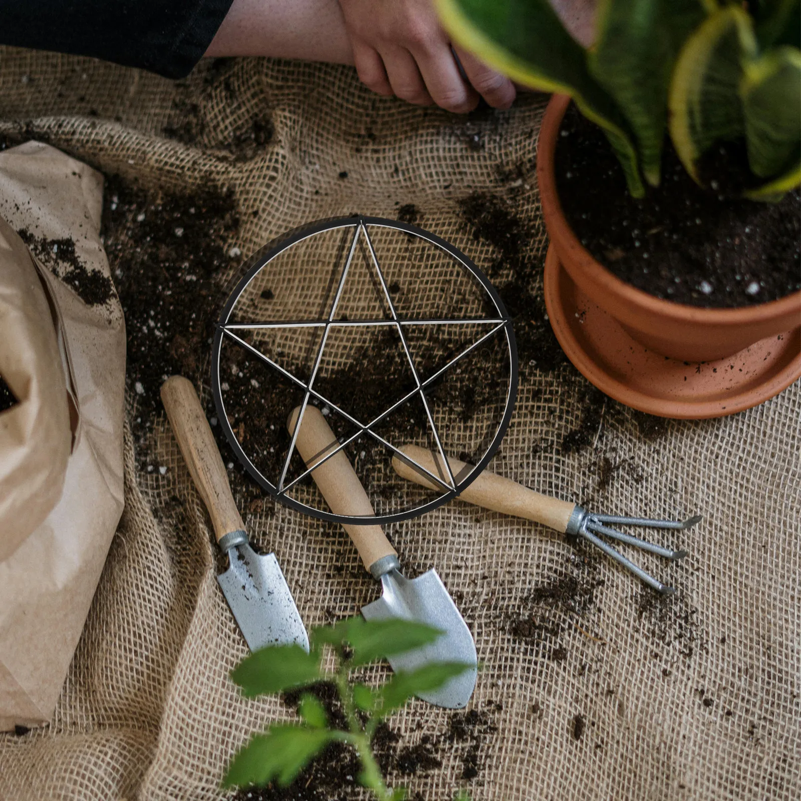 

10Pcs Flowerpot Riser Breathable Ventilated Pot Stand Elevated Base for Healthy Root Airflow Plant Pot Holder Potted Plant Stand