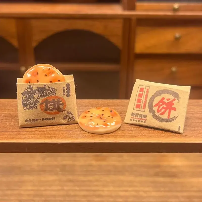 Miniature Dollhouse Kitchen Scene Food Decor 2Pcs Sesame Pancake Model Paper Bag Lifelike Play Accessory